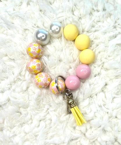 Acrylic Keychain/Keychain/Handmade/Acrylic Bead Wristlet Keychain/Best Gift