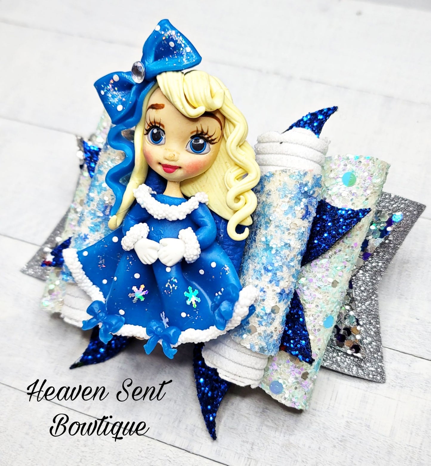 Blue And White Christmas/Vinyl Hair Bow/Christmas Bow/White Christmas/Holiday Hair Bow/Christmas Pageant hair Bow