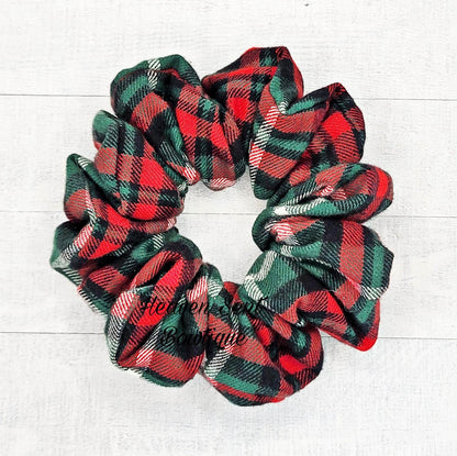 Christmas Theme Scrunchie/Scrunchy/Wedding Scrunchies/Hair Ties/Pony Holders/Gifts for Bridesmaids/Wedding Party Gifts