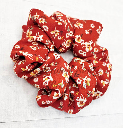 Scrunchies/Silk Scrunchie/Scrunchy/Wedding Scrunchies/Hair Ties/Pony Holders/Gifts for Bridesmaids/Wedding Party Gifts/