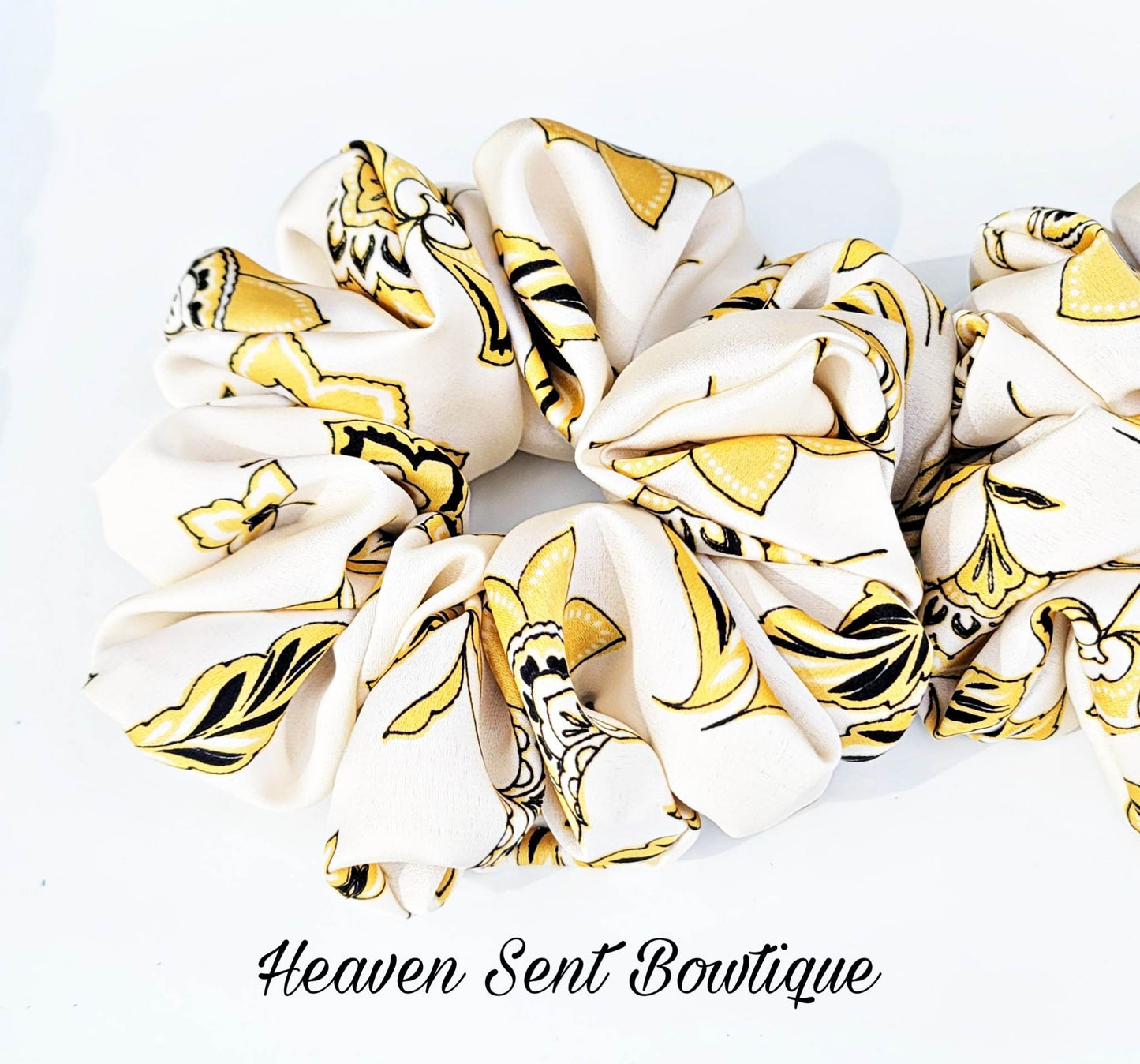 Silk Scrunchy/ Ponytail Holder/Hair Tie Holder/Scrunchy/Silk Fabric