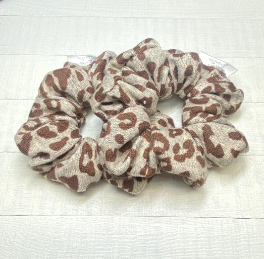 Gray Cheetah Scrunchy/Birthday Gift/Cheetah Theme/Hair Tie Holder/Wedding Gift